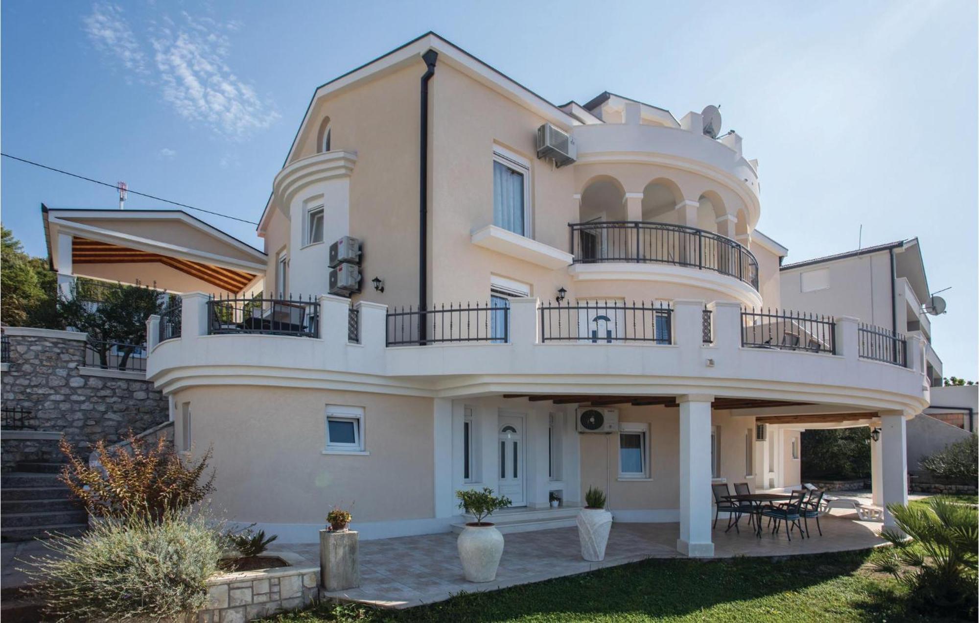Lovely Apartment In Komarna With House Sea View Klek Extérieur photo