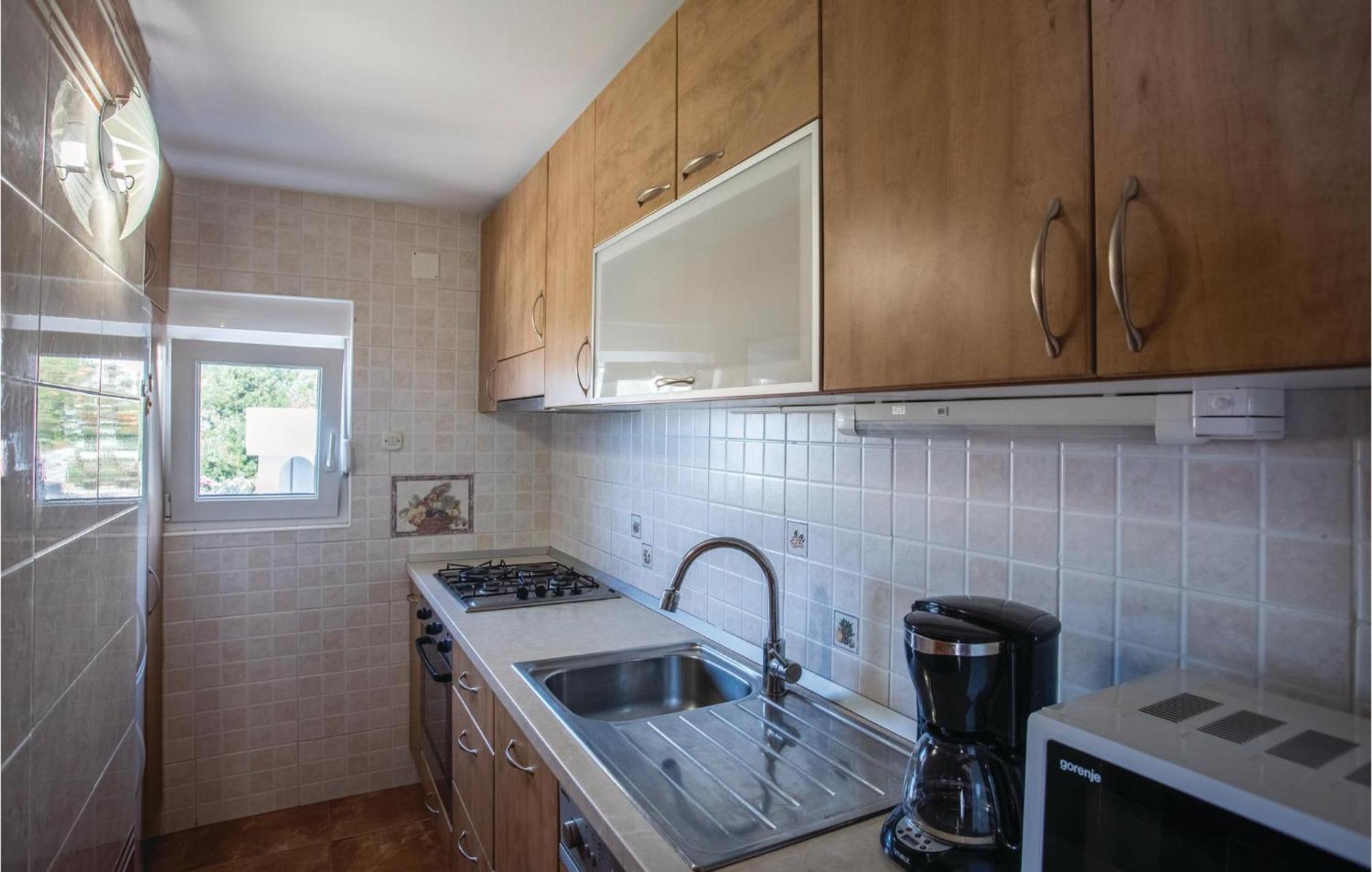 Lovely Apartment In Komarna With House Sea View Klek Extérieur photo